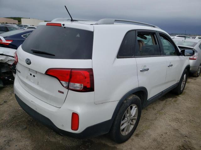 Photo 3 from auction – 2015 KIA SORENTO LX with VIN 5XYKTCA60FG567445