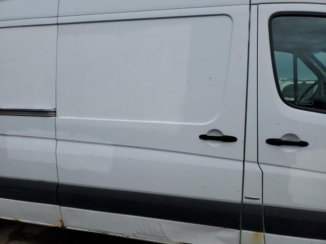 Photo 10 from auction – 2014 MERCEDES-BENZ SPRINTER 2 with VIN WD3PE8DE7E5823971