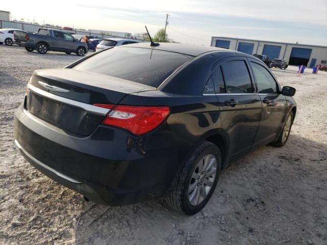 Photo 3 from auction – 2013 CHRYSLER 200 TOURIN with VIN 1C3CCBBB9DN501156