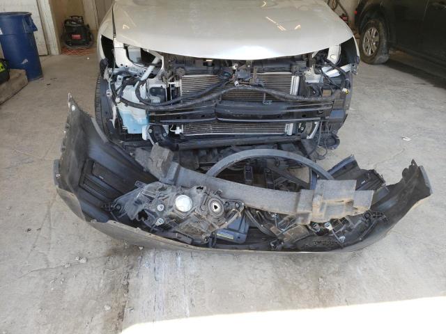 Photo 13 from auction – 2018 NISSAN ROGUE S with VIN KNMAT2MT6JP571853