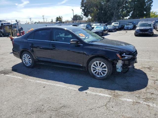 Photo 4 from auction – 2017 VOLKSWAGEN JETTA SE with VIN 3VWDB7AJ5HM201880