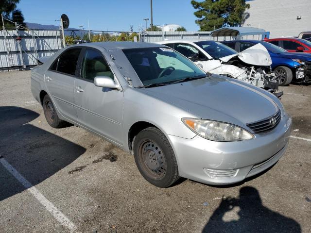 Photo 4 from auction – 2005 TOYOTA CAMRY with VIN 4T1BE32K85U521747