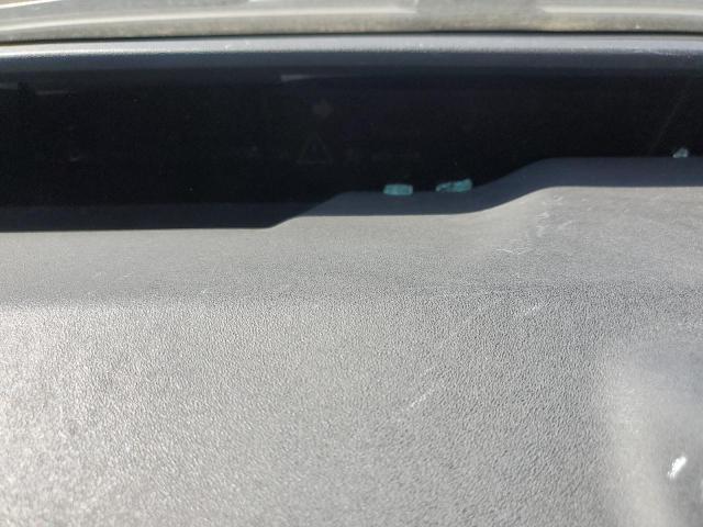 Photo 9 from auction – 2005 TOYOTA PRIUS with VIN JTDKB20U353069630