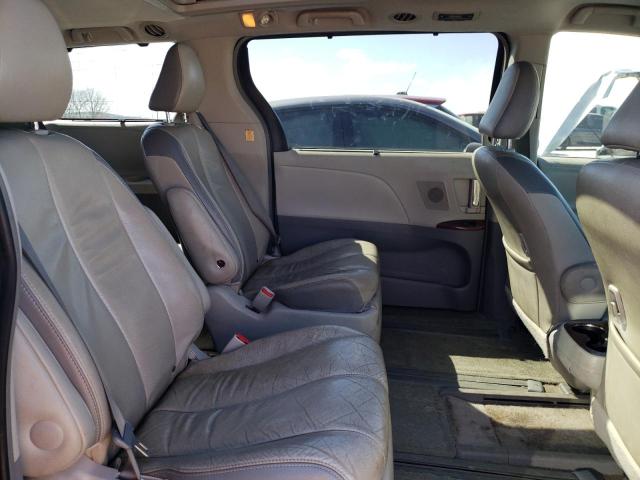 Photo 11 from auction – 2012 TOYOTA SIENNA XLE with VIN 5TDYK3DC9CS267447