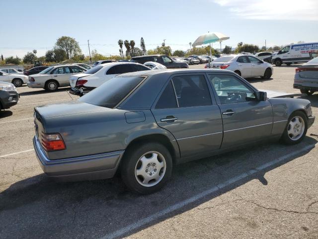 Photo 3 from auction – 1995 MERCEDES-BENZ E420 with VIN WDBEA34E0SC246797