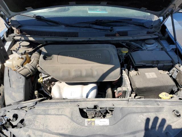 Photo 11 from auction – 2015 CHRYSLER 200 LIMITE with VIN 1C3CCCABXFN729032