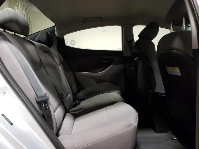 Photo 10 from auction – 2016 HYUNDAI ELANTRA SE with VIN 5NPDH4AE7GH683825