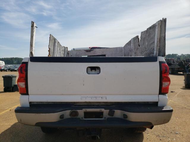 Photo 10 from auction – 2005 CHEVROLET SILVERADO with VIN 1GCHC24U25E182362