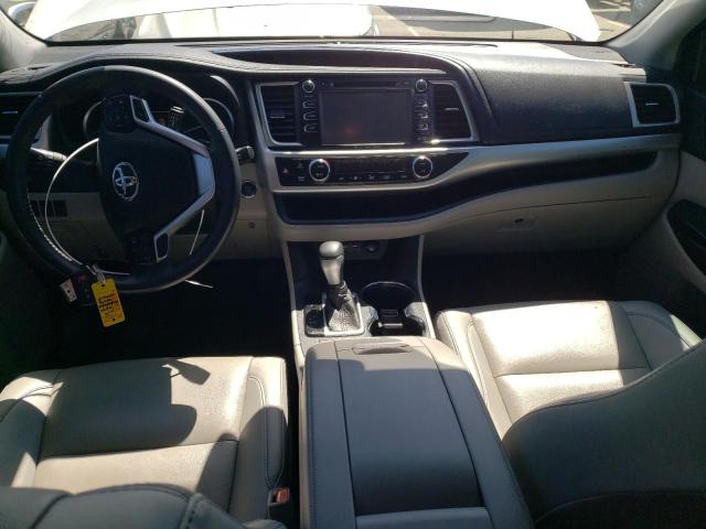 Photo 8 from auction – 2019 TOYOTA HIGHLANDER with VIN 5TDKZRFH2KS344154