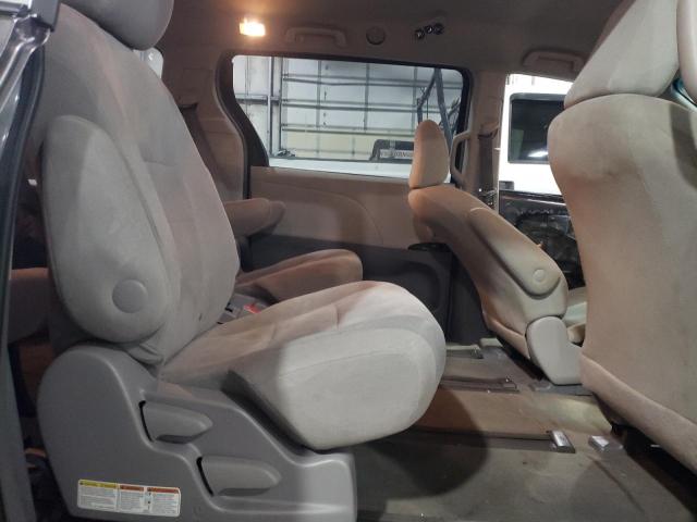 Photo 11 from auction – 2012 TOYOTA SIENNA BAS with VIN 5TDKA3DC9CS012080