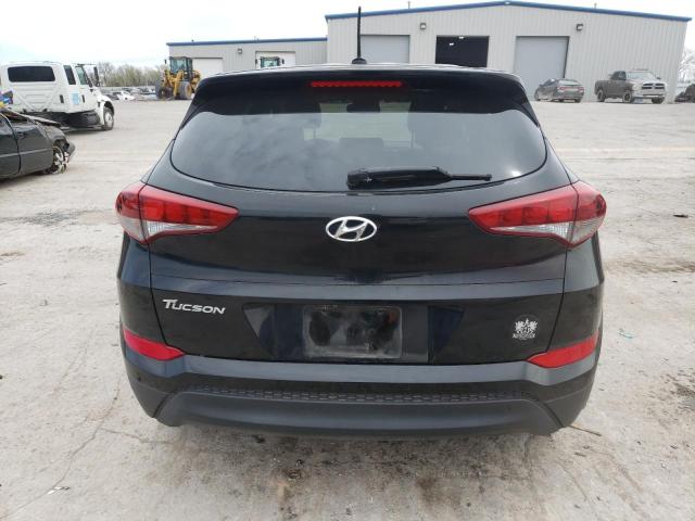 Photo 6 from auction – 2017 HYUNDAI TUCSON SE with VIN KM8J23A40HU262201