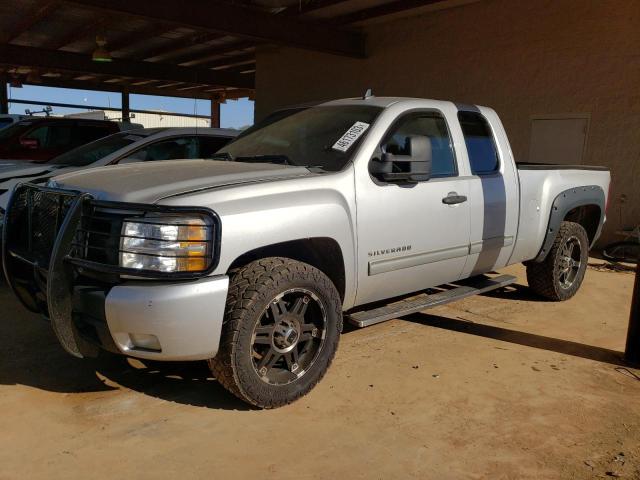CHEVROLET silverado 2010 with VIN 1GCSCSE07AZ148681 - Photo from auction