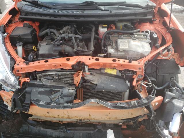 Photo 11 from auction – 2013 TOYOTA PRIUS C with VIN JTDKDTB36D1033574