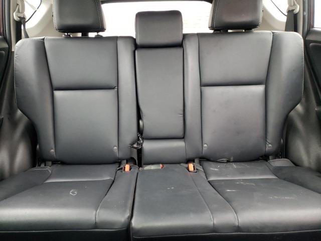 Photo 10 from auction – 2017 TOYOTA RAV4 LIMIT with VIN 2T3DFREV2HW660248