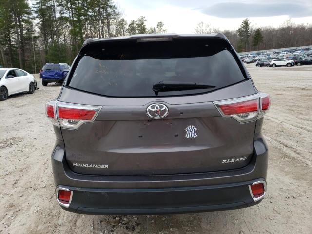 Photo 6 from auction – 2016 TOYOTA HIGHLANDER with VIN 5TDJKRFH4GS345037