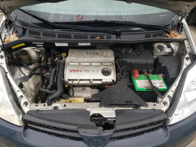 Photo 12 from auction – 2004 TOYOTA SIENNA XLE with VIN 5TDBA22C74S002890