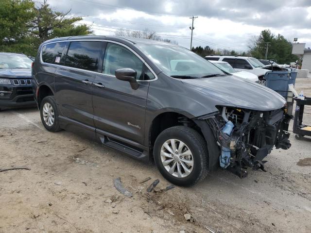 Photo 4 from auction – 2018 CHRYSLER PACIFICA T with VIN 2C4RC1FG9JR114062