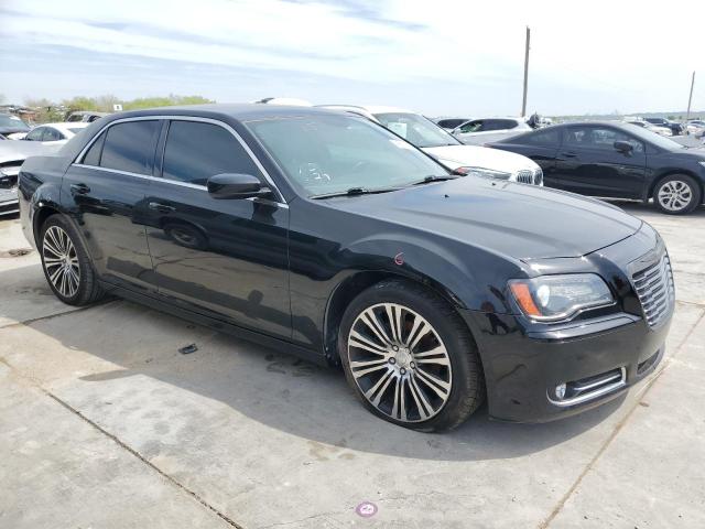 Photo 4 from auction – 2014 CHRYSLER 300 S with VIN 2C3CCABG5EH157227