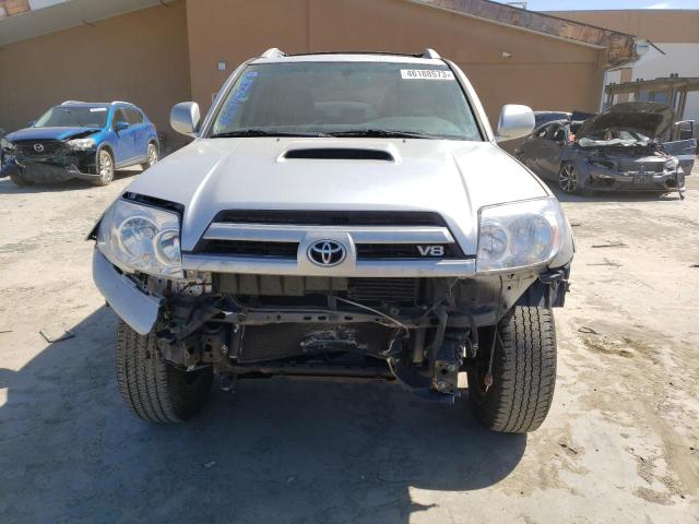 Photo 5 from auction – 2005 TOYOTA 4RUNNER SR with VIN JTEZT14R050022337
