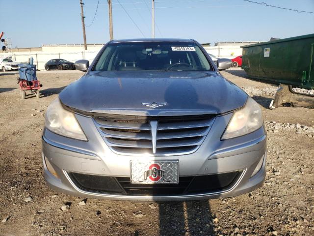 Photo 5 from auction – 2012 HYUNDAI GENESIS 5. with VIN KMHGC4DH4CU184655