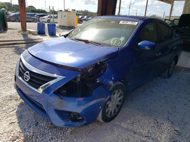 NISSAN VERSA S 2015 with VIN 3N1CN7AP0FL813811 - Photo from auction