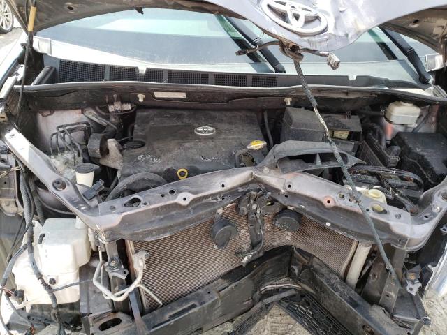Photo 12 from auction – 2011 TOYOTA SIENNA XLE with VIN 5TDYK3DC4BS034526