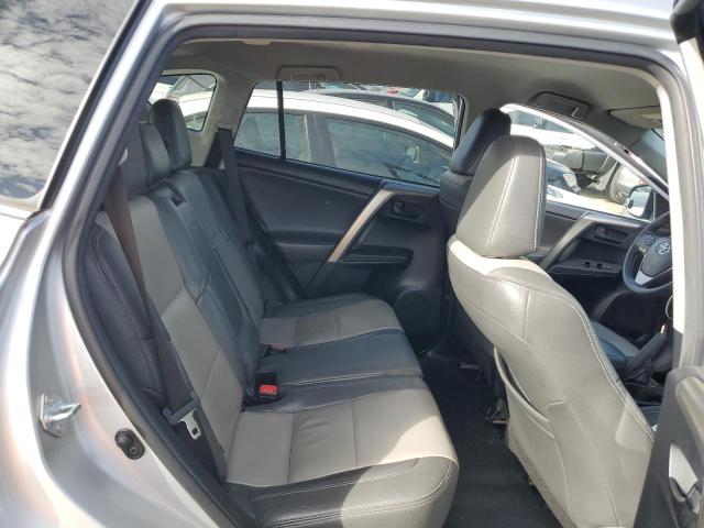 Photo 11 from auction – 2015 TOYOTA RAV4 LE with VIN JTMZFREV5FJ050989