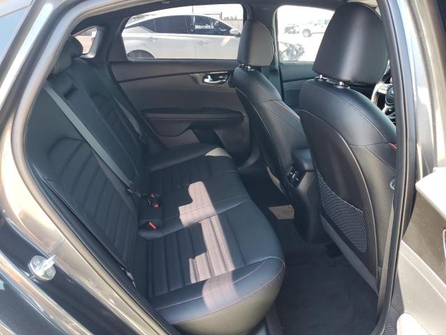 Photo 10 from auction – 2021 KIA FORTE GT with VIN 3KPF44AC5ME398124