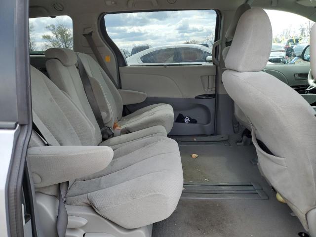 Photo 11 from auction – 2011 TOYOTA SIENNA LE with VIN 5TDKK3DC2BS100318