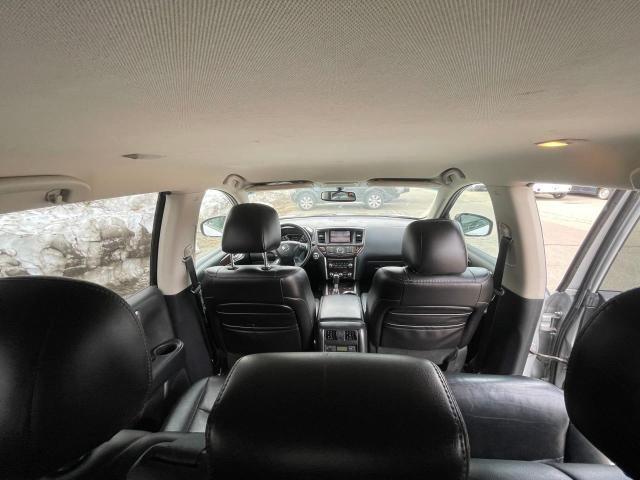 Photo 9 from auction – 2013 NISSAN PATHFINDER with VIN 5N1AR2MM0DC617904