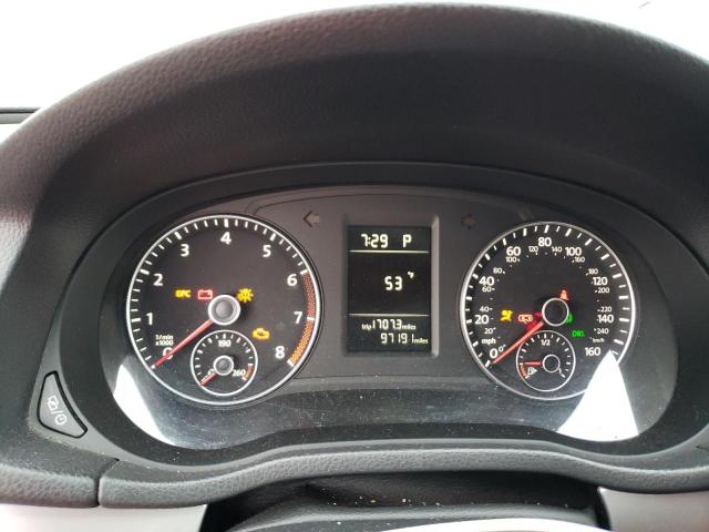 Photo 9 from auction – 2015 VOLKSWAGEN PASSAT S with VIN 1VWAT7A32FC118293