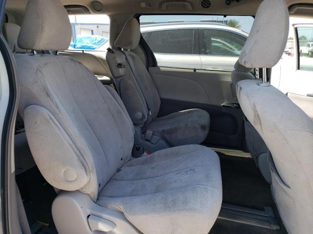 Photo 11 from auction – 2011 TOYOTA SIENNA LE with VIN 5TDKK3DC5BS095745