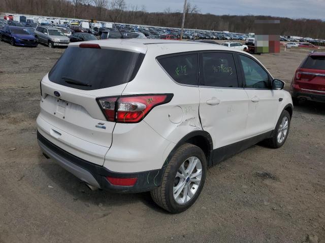 Photo 3 from auction – 2017 FORD ESCAPE SE with VIN 1FMCU9G98HUD99587