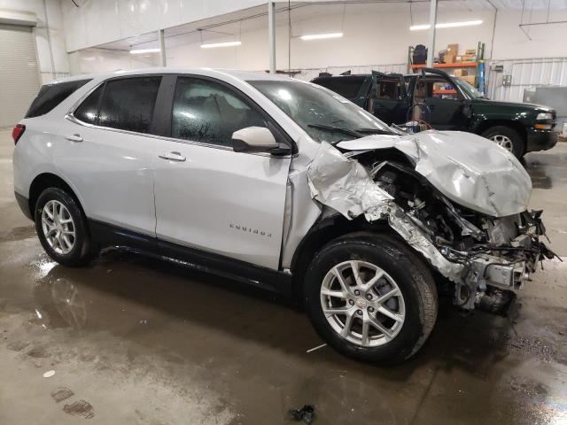 Photo 4 from auction – 2022 CHEVROLET EQUINOX with VIN 3GNAXUEV4NL266652