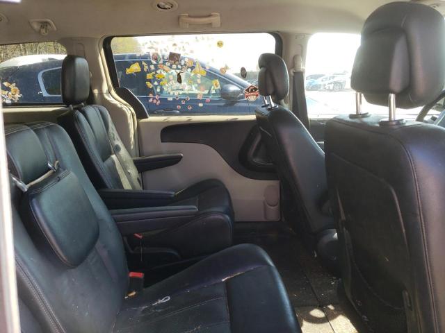 Photo 11 from auction – 2012 CHRYSLER TOWN & COU with VIN 2C4RC1BG6CR223295