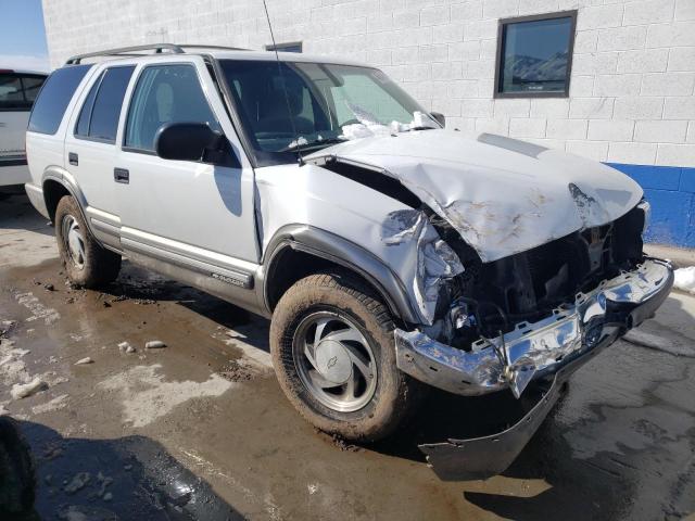 Photo 4 from auction – 2000 CHEVROLET BLAZER with VIN 1GNDT13W0Y2322000