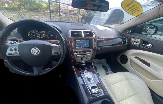 Photo 9 from auction – 2011 JAGUAR XK with VIN SAJWA4FB0BLB41180