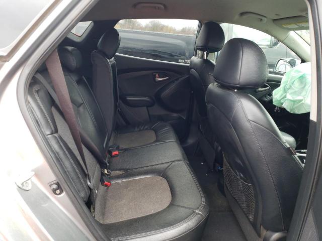 Photo 11 from auction – 2012 HYUNDAI TUCSON GLS with VIN KM8JUCAC3CU373769