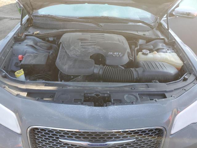 Photo 11 from auction – 2019 CHRYSLER 300 LIMITE with VIN 2C3CCAKG4KH690908