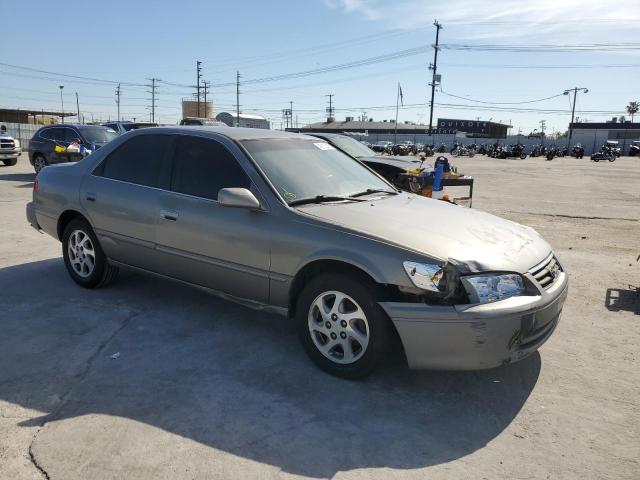 Photo 4 from auction – 2001 TOYOTA CAMRY LE with VIN 4T1BF22K91U127692