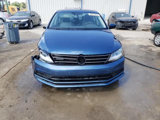 Photo 5 from auction – 2017 VOLKSWAGEN JETTA S with VIN 3VW2B7AJ3HM298097