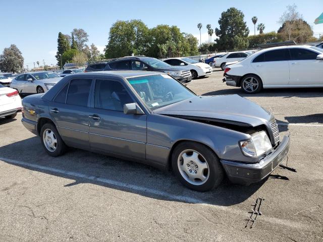 صورة رقم 4 من المزاد - 1995 MERCEDES-BENZ E420 مع VIN WDBEA34E0SC246797