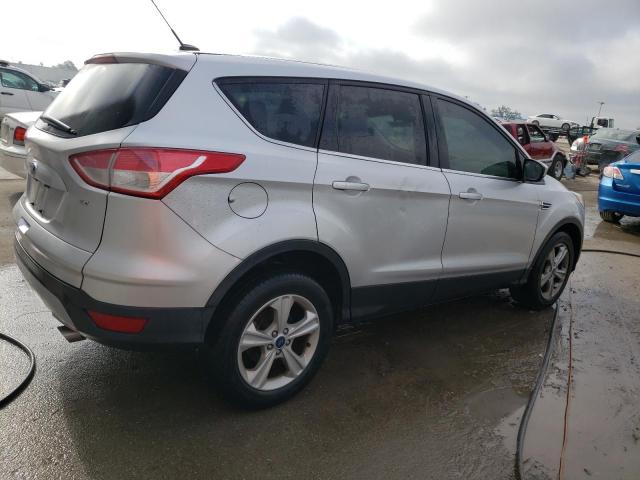 Photo 3 from auction – 2016 FORD ESCAPE SE with VIN 1FMCU0G74GUC78757