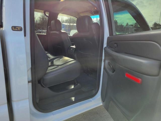 Photo 6 from auction – 2004 CHEVROLET SILVERADO with VIN 1GCJK33184F147481