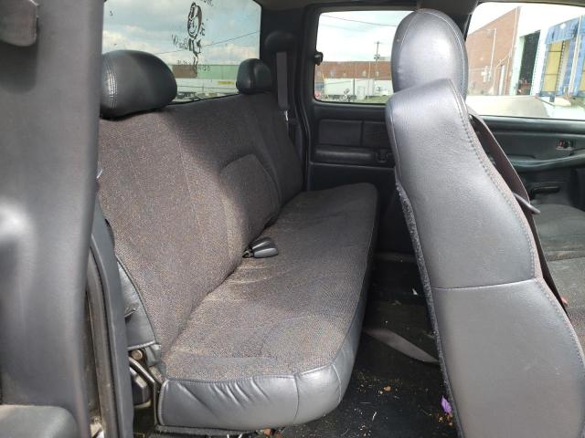 Photo 10 from auction – 2001 CHEVROLET 1500 with VIN 2GCEC19W811398056