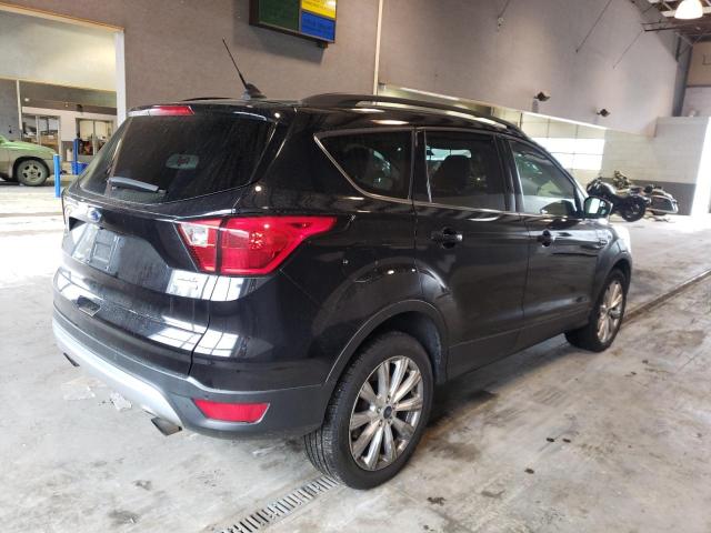 Photo 3 from auction – 2019 FORD ESCAPE SEL with VIN 1FMCU9HD1KUB76267