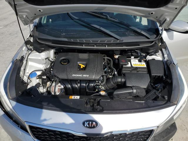 Photo 11 from auction – 2018 KIA FORTE LX with VIN 3KPFK4A73JE269805