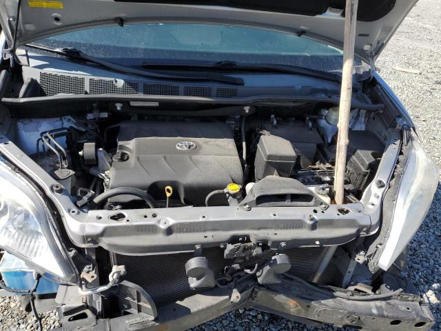 Photo 12 from auction – 2015 TOYOTA SIENNA XLE with VIN 5TDYK3DC9FS688024