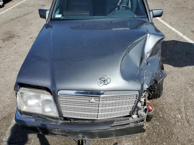 صورة رقم 11 من المزاد - 1995 MERCEDES-BENZ E420 مع VIN WDBEA34E0SC246797