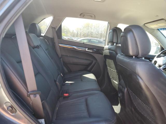 Photo 10 from auction – 2014 KIA SORENTO EX with VIN 5XYKU4A73EG464031